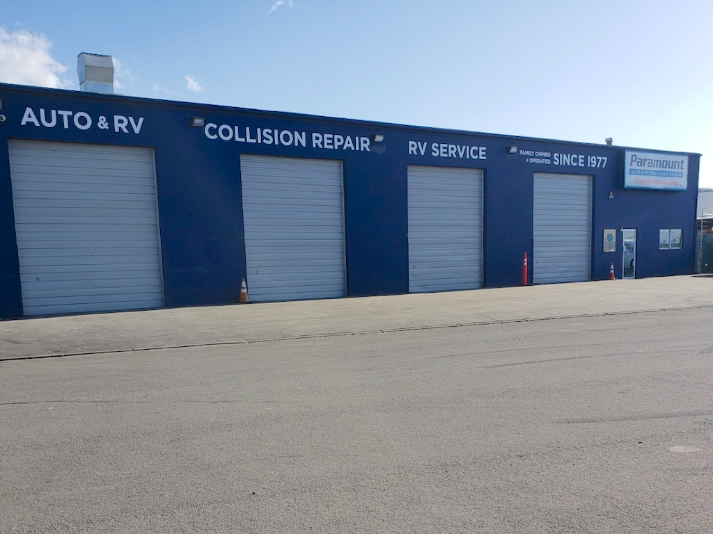 Paramount Autobody collision repair, service, sales, and rentals building