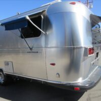 2005 Airstream Classic 34’